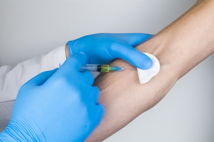 IV injection insertion